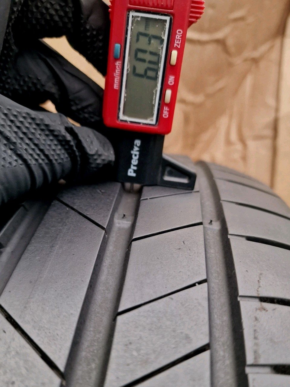 1 X 235 55 19 Tyres 105V, KUMHO ECSTA PS71 - EV 🚗 , Foam inside Made In Korea - Image 12