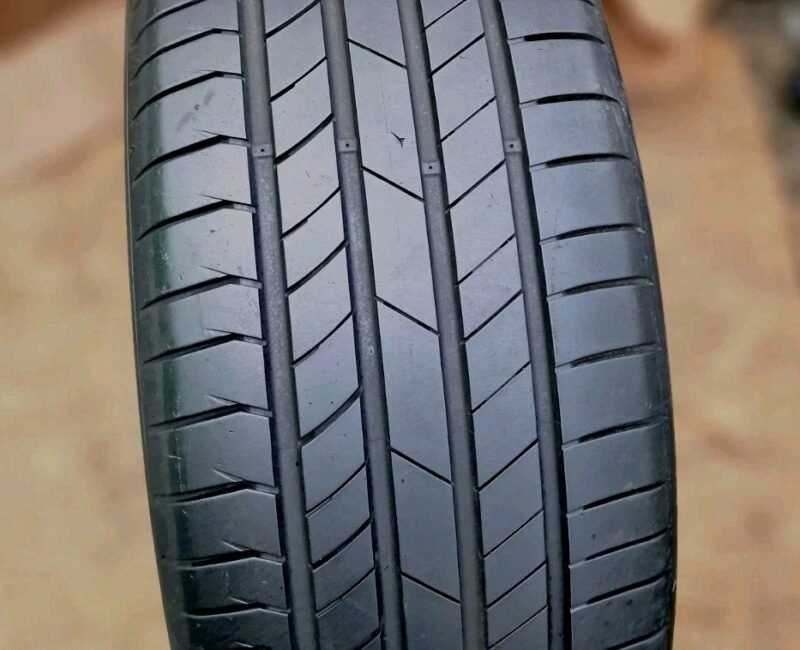 1 X 235 55 19 Tyres 105V, KUMHO  ECSTA PS71 - EV 🚗 , Foam inside Made In Korea