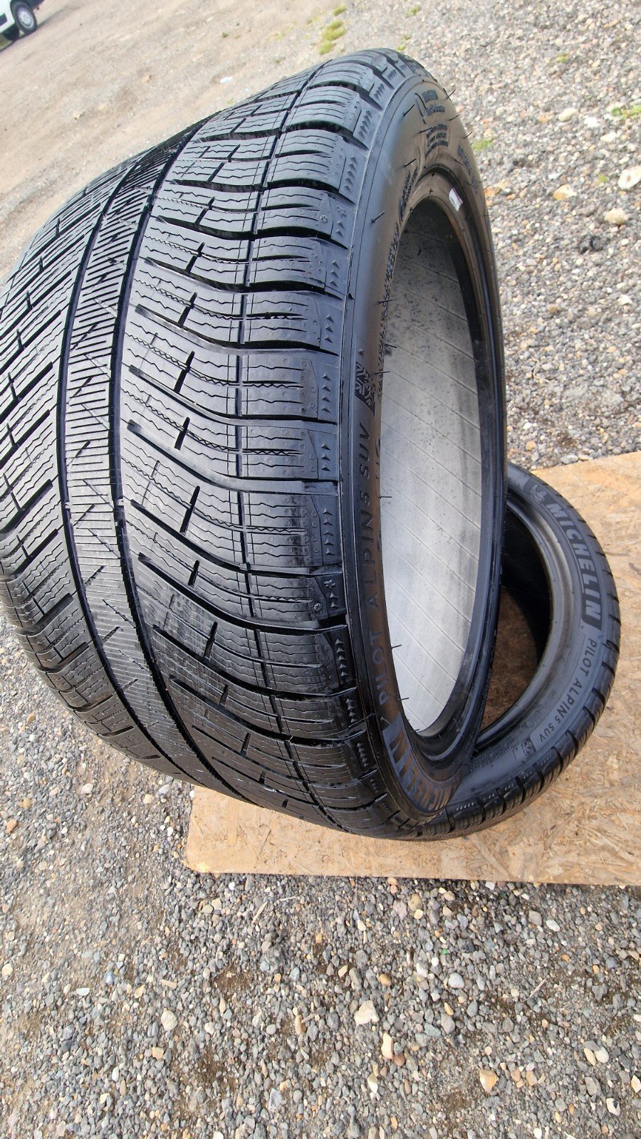 2X 305-35-21 Tyres 109V, MICHELIN Pilot Alpin5 SUV NO, Extra Load, - Image 19
