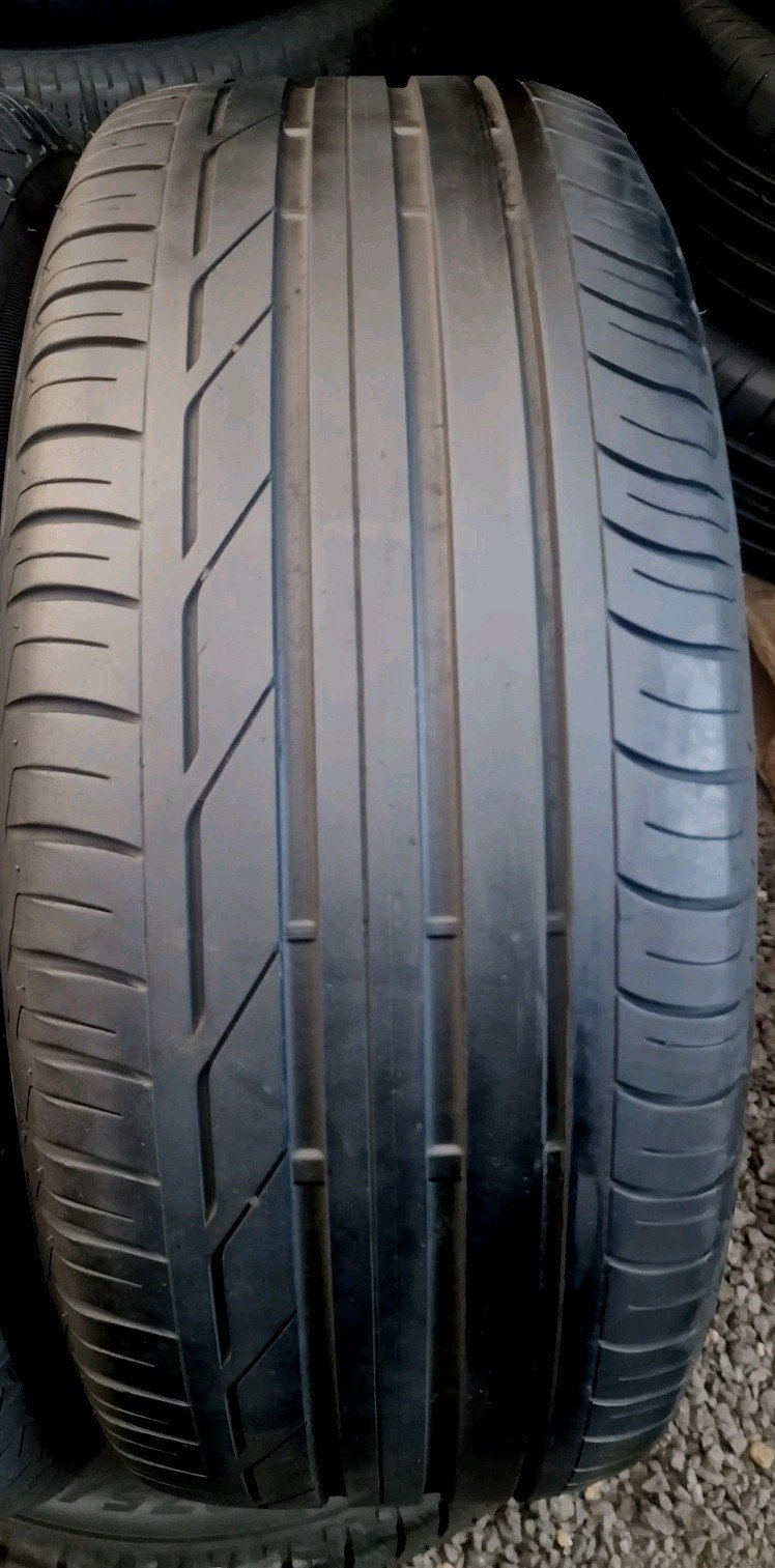2X 225/55/17 Tyres 97W, BRIDGESTONE TURANZA T001 , RUN FLAT (RSC ) - Image 4