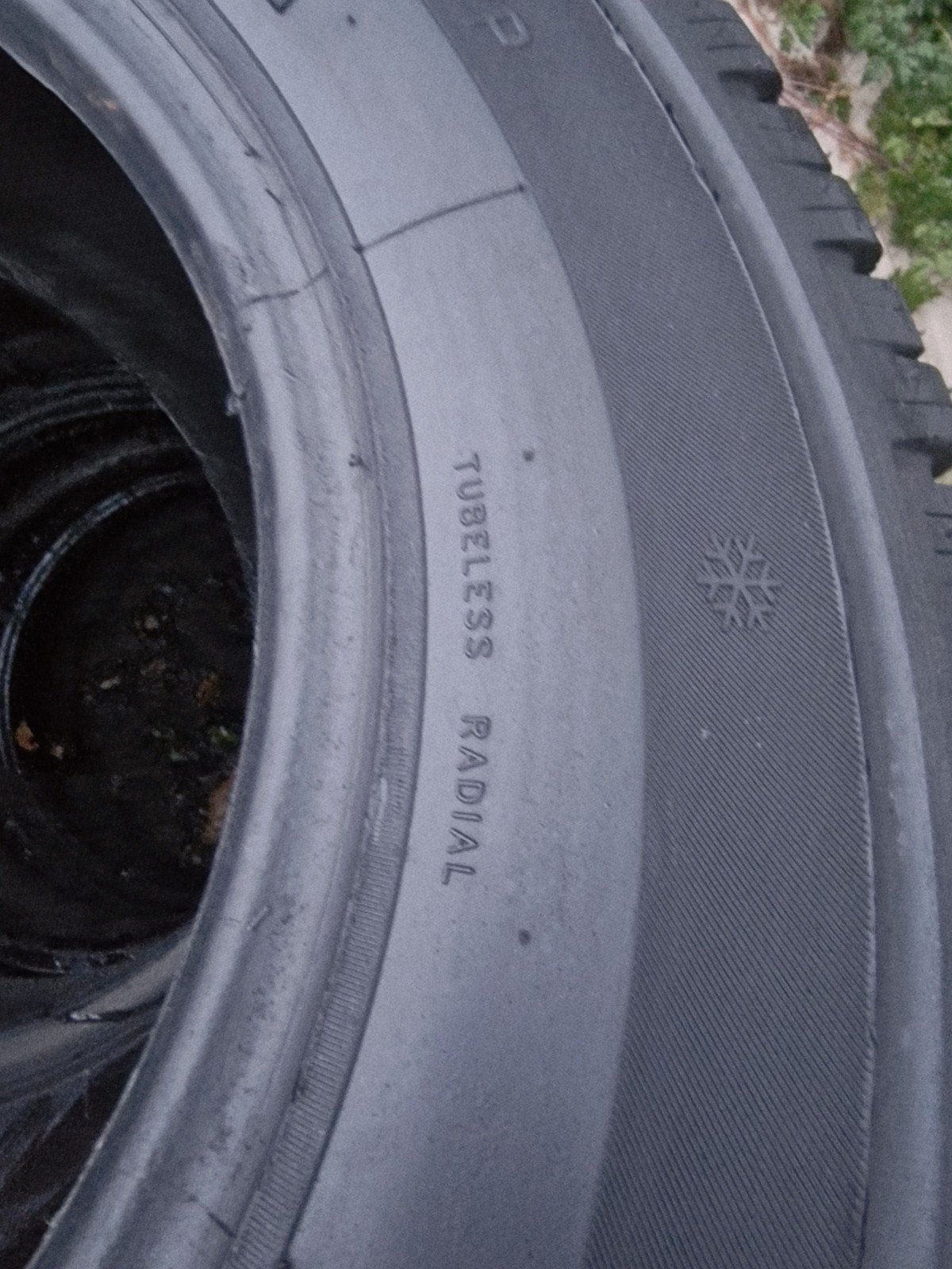 4 X 245 70 16 Tyres , ADVANTAGE, 4X4 , Retread in EU - Image 9