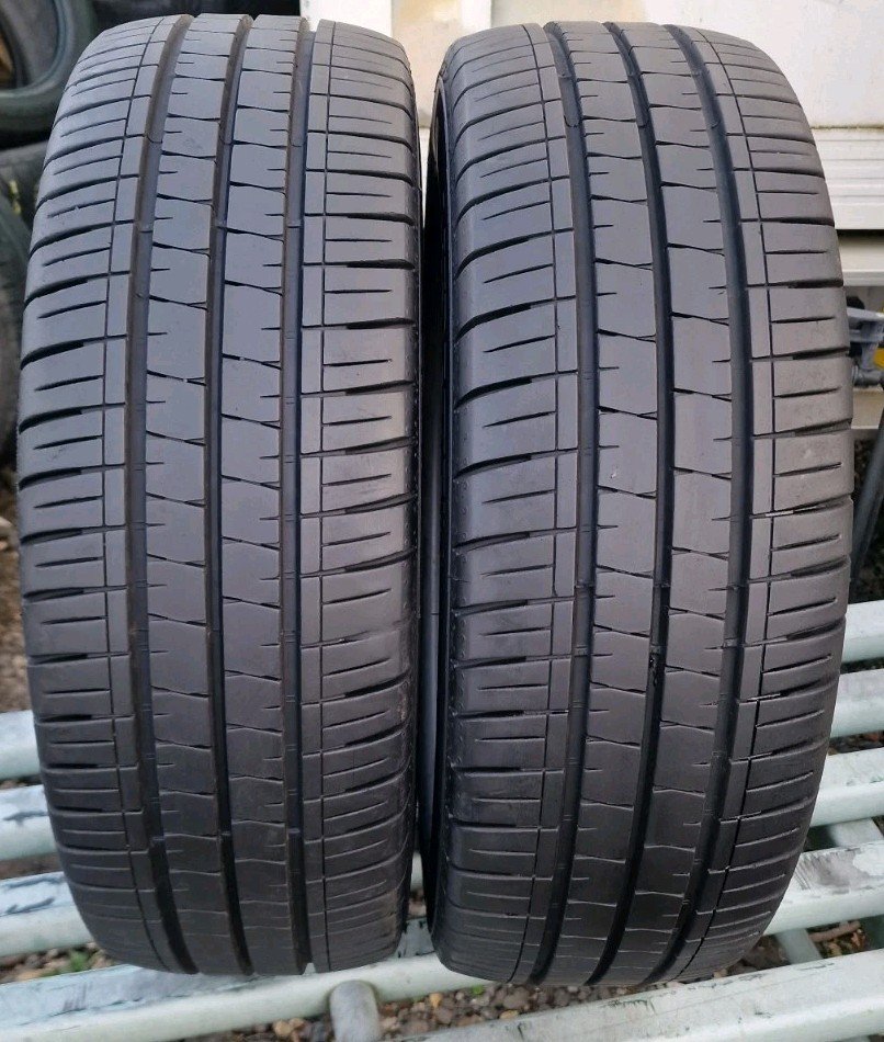 2 X 195 60 16C Tyres 96/97H , VREDESTINE CAMTRAC2 , 8mm , Commercial Tyres