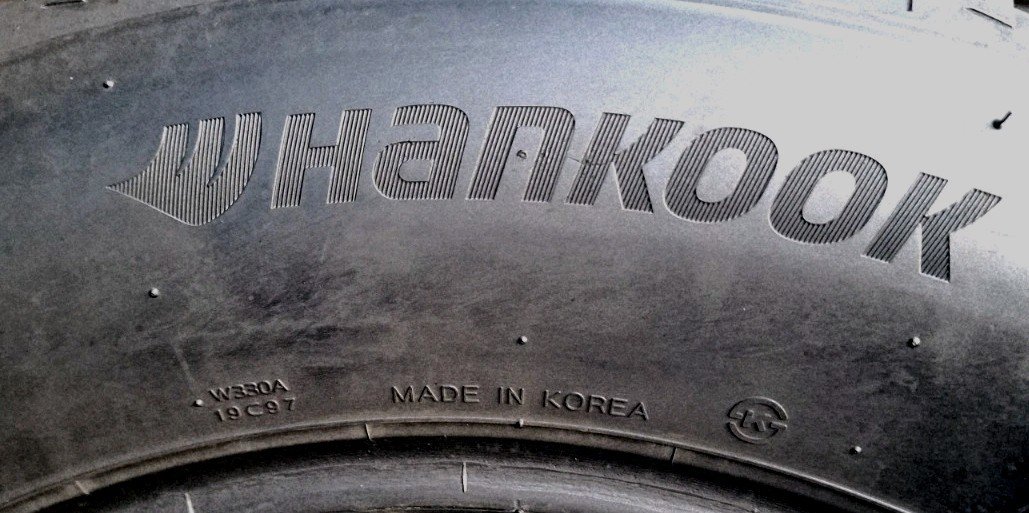 2 X 215 65 17 Tyres ,Hankook Winter Icept Evo3 , 6mm + - Image 5