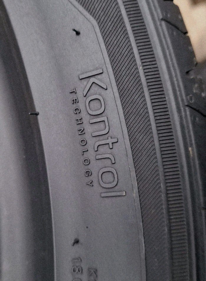 2 x 215 45 18 Tyres 89 V , Hankook Ventus Prime , Kontrol Technology, 7 mm + - Image 9