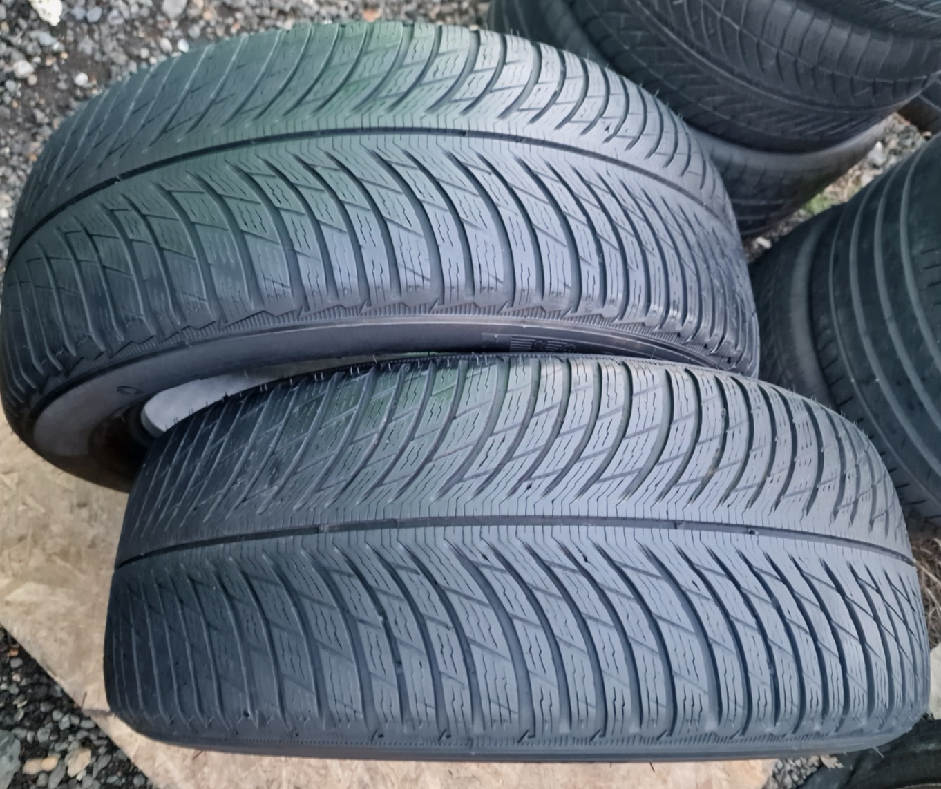 2 x 235 50 R19 tyres 103V , MICHELIN PILOT ALPIN 5 , Extra Load,SUV, M+S - Image 3