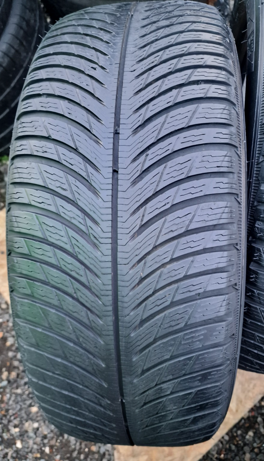 2 x 235 50 R19 tyres 103V , MICHELIN PILOT ALPIN 5 , Extra Load,SUV, M+S - Image 4