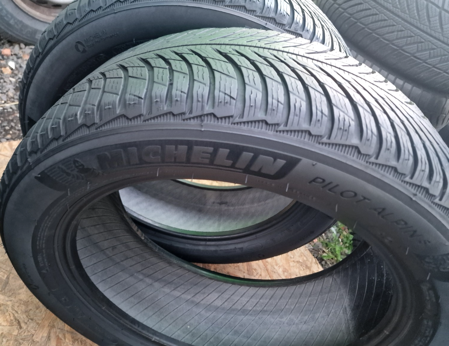 2 x 235 50 R19 tyres 103V , MICHELIN PILOT ALPIN 5 , Extra Load,SUV, M+S - Image 5