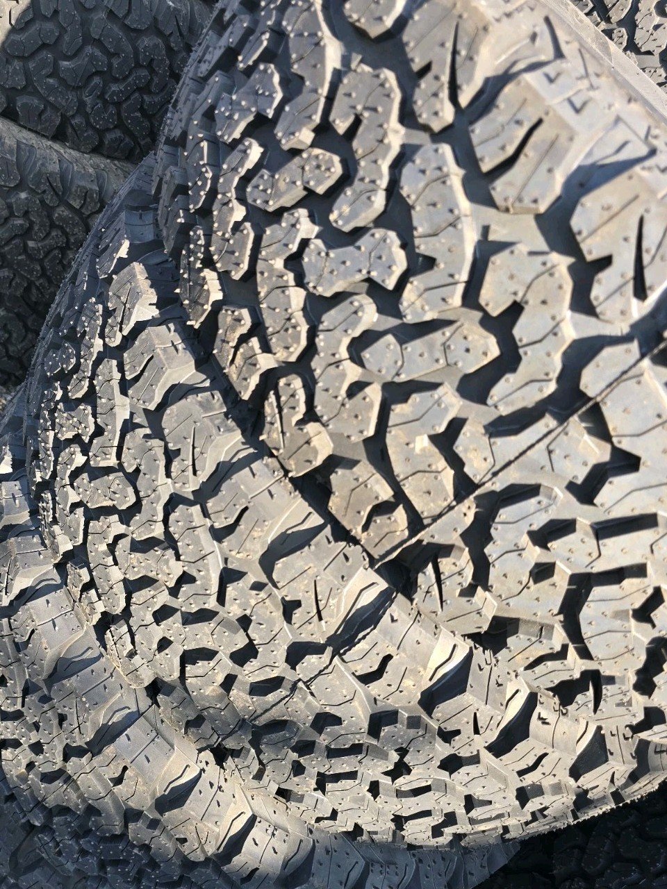 4X 235 60 r18 Tyre103 T , Radburg ALL Terrian ALL Season , RETREAD IN EU , - Image 3