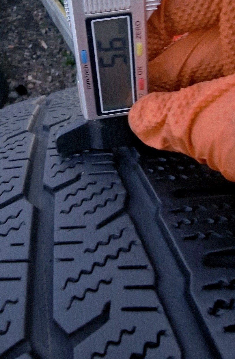 2 X 205 65 16 C Tyres , TOYO, OBSERVE VAN ,Commercial Made In Japan, 6mm , M+S - Image 14
