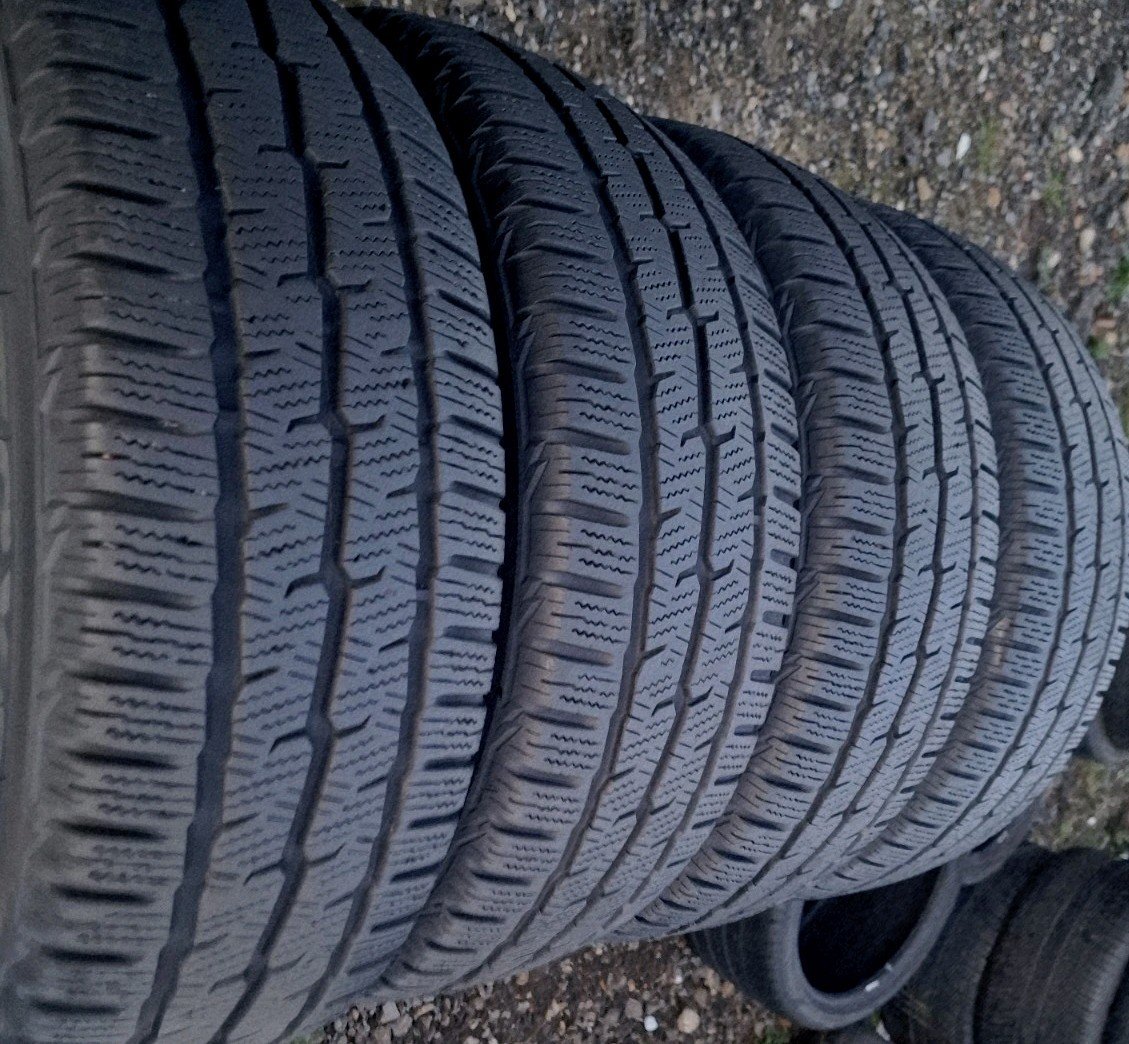 2 X 205 65 16 C Tyres , TOYO, OBSERVE VAN ,Commercial Made In Japan, 6mm , M+S - Image 3