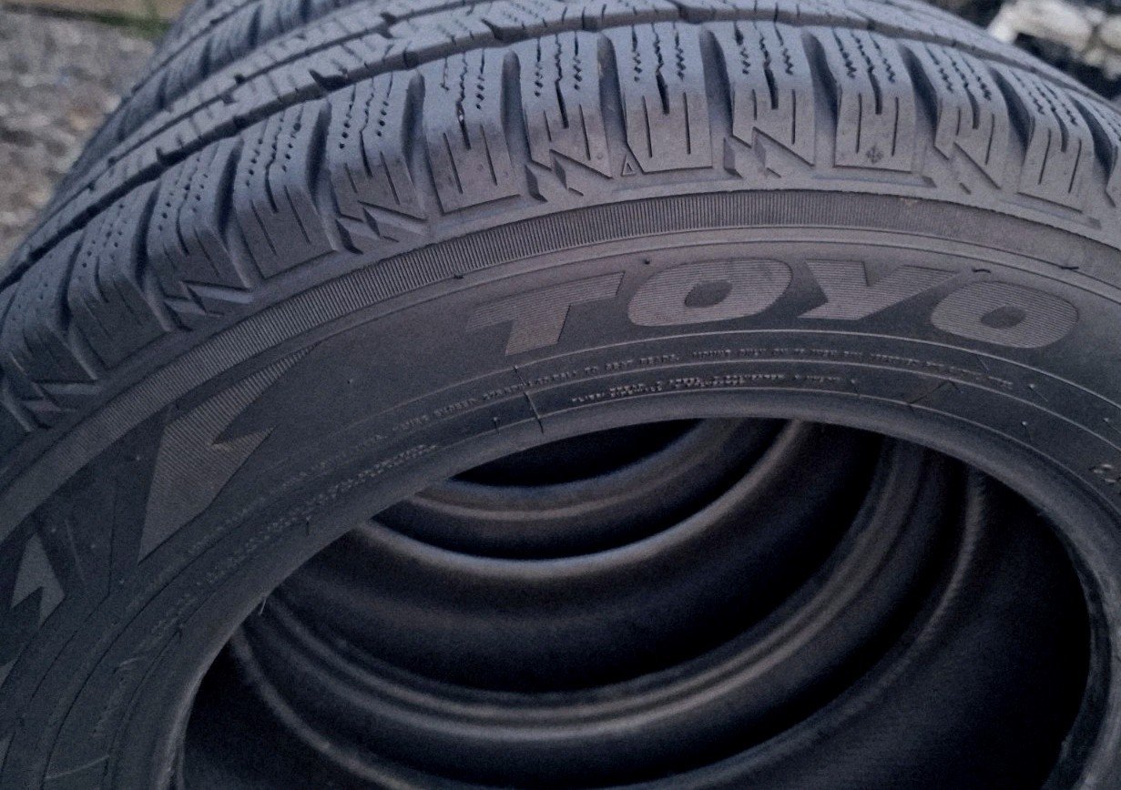 2 X 205 65 16 C Tyres , TOYO, OBSERVE VAN ,Commercial Made In Japan, 6mm , M+S - Image 5