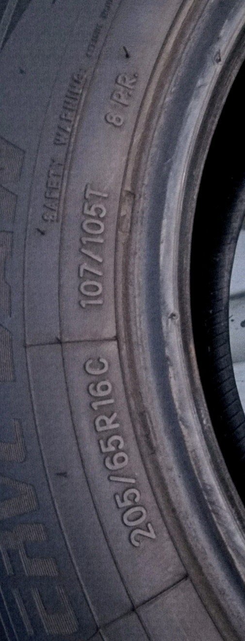 2 X 205 65 16 C Tyres , TOYO, OBSERVE VAN ,Commercial Made In Japan, 6mm , M+S - Image 9