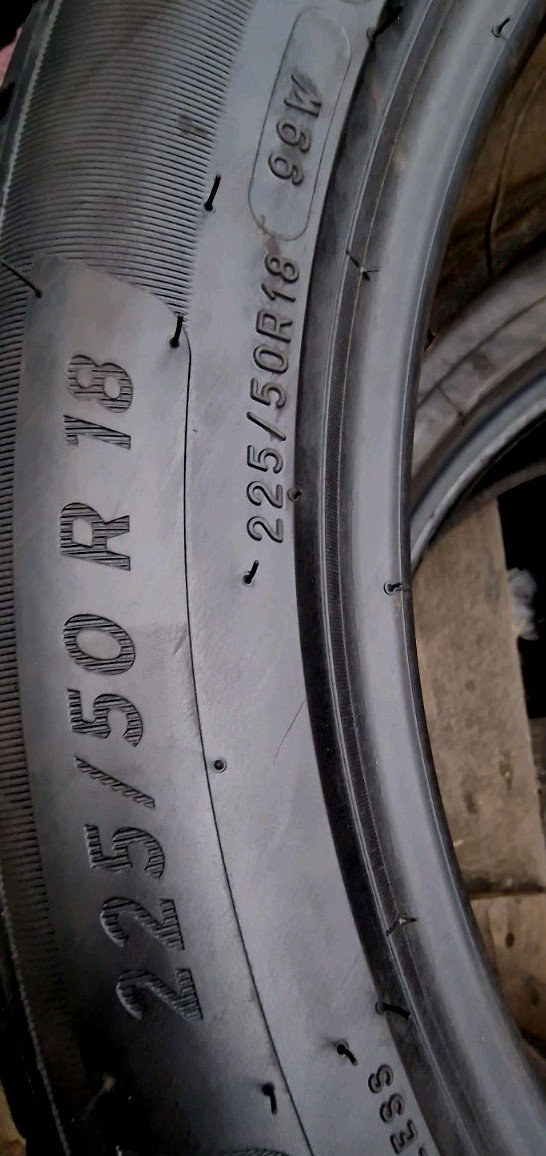 2 X 225 50 18 Tyres, MICHELIN PRIMACY 3/4 , 99w and 95V , Made In Spain - Image 11
