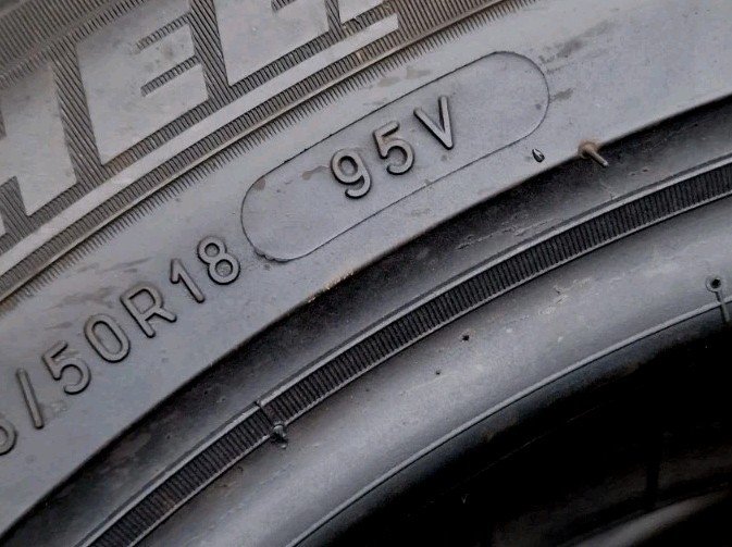 2 X 225 50 18 Tyres, MICHELIN PRIMACY 3/4 , 99w and 95V , Made In Spain - Image 17