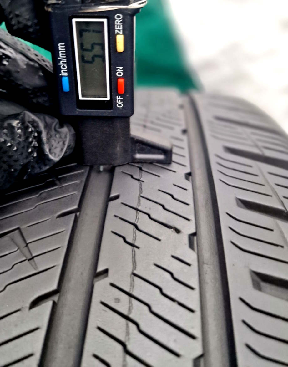 1 x 255 40 20 tyres, 101Y ,VREDESTEIN QUATRAC PRO ExtraLoad,,M+S - Image 6