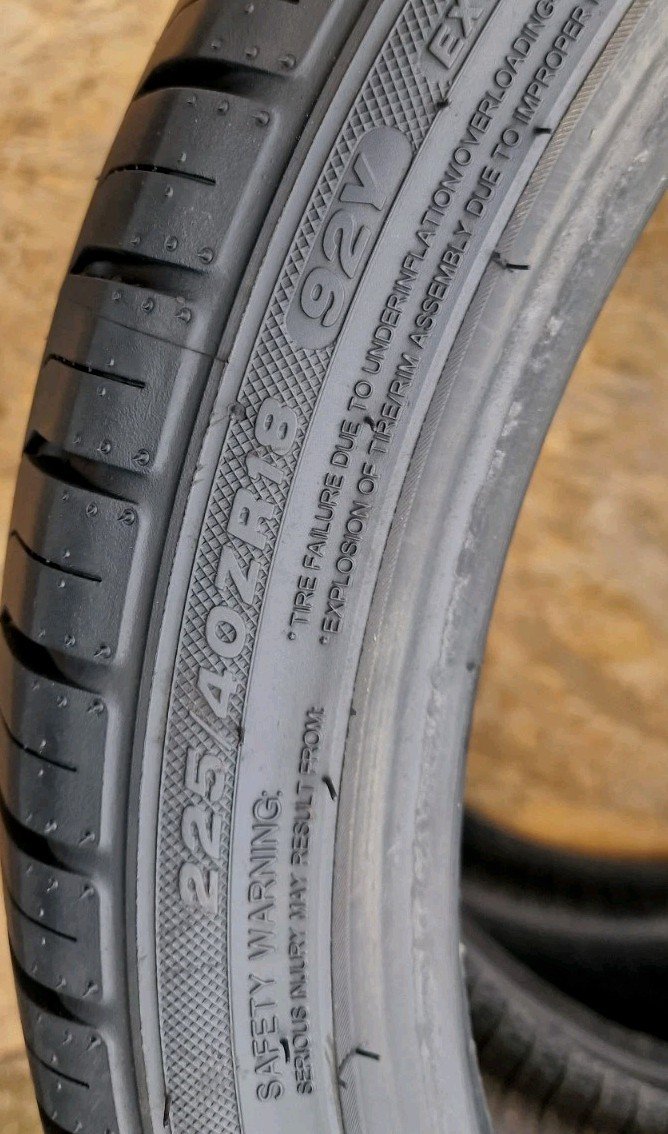 2 X 225 40 18 Tyres 92Y , GOODRIDE SPORTS SA-37, Extra Load ;M+S - Image 12