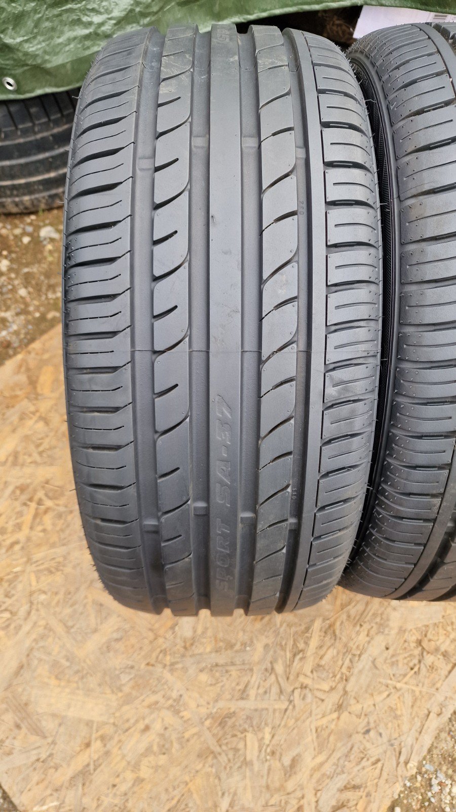 2 X 225 40 18 Tyres 92Y , GOODRIDE SPORTS SA-37, Extra Load ;M+S - Image 5