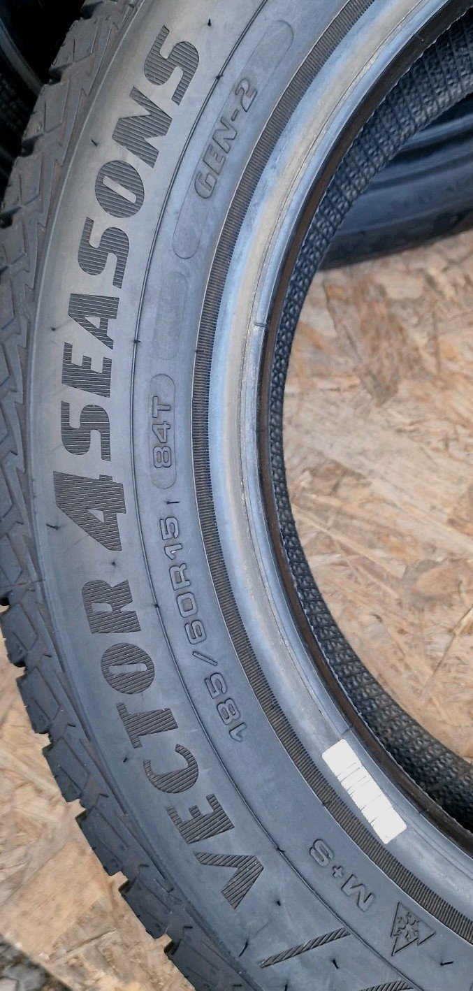 4 x 185/60R15 Tyres 84T, Goodyear Vector 4 Season, Geb2 , Dot:25 - Image 9