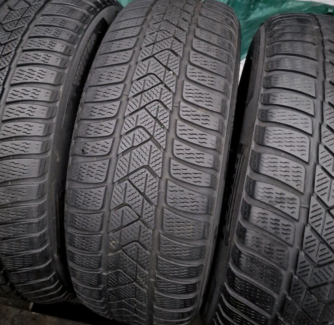 PIRELLI 4x 225 55 17 (97H) TYRE SOTTOZERO3 MOE 🌟 RUNFLAT - Image 4