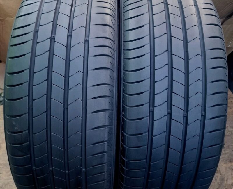 2 X 215 55 18 Tyres 95H , KUMHO -ECSTA HS51 , Made In Korea
