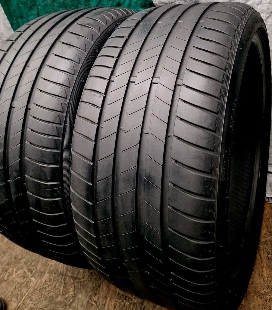 2 X 255 35 18 Tyres BRIDGESTONE TURANZA T005 94Y , Extra Load - Image 3