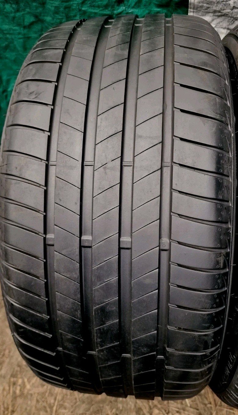 2 X 255 35 18 Tyres BRIDGESTONE TURANZA T005 94Y , Extra Load - Image 5
