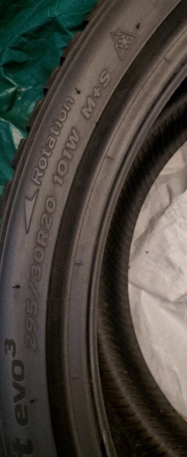 2 X 295 30 20 Tyres , Winter icept Evo2 , Extra Load - Image 18