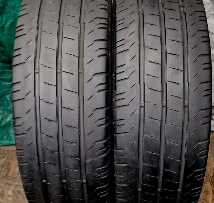 2 x 235 65 16C tyres121/119R, CONTINENTAL  ContiVanContact 200 , Commercial Tyre