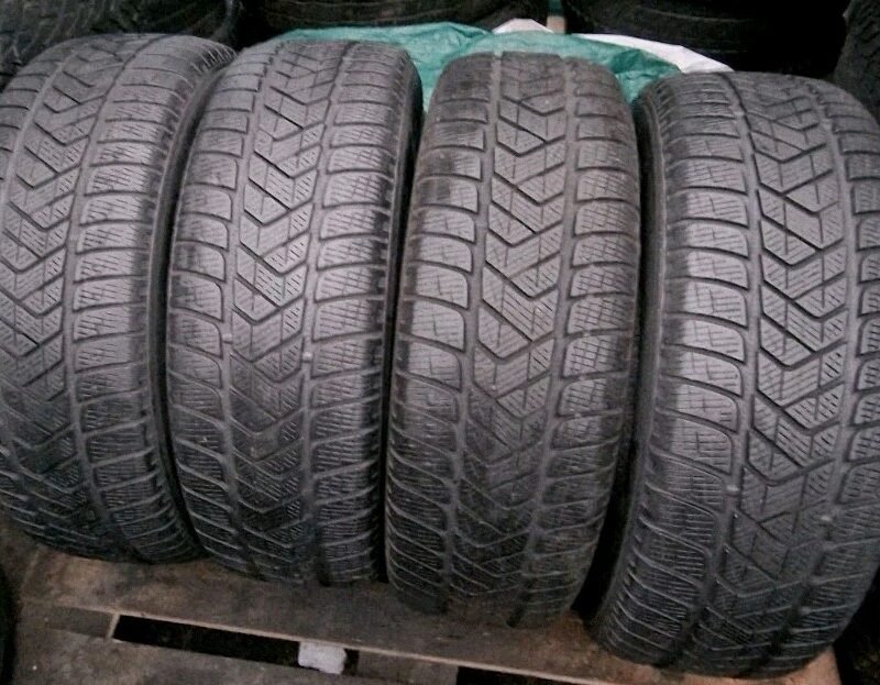 4 X 215 65 17 Tyres , PIRERLLI Scorpion Winter