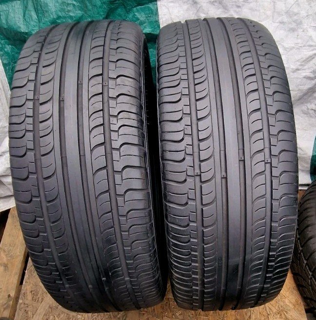 2 X 235 50 19 Tyres 99H , HANKOOK Optimo K415 ,