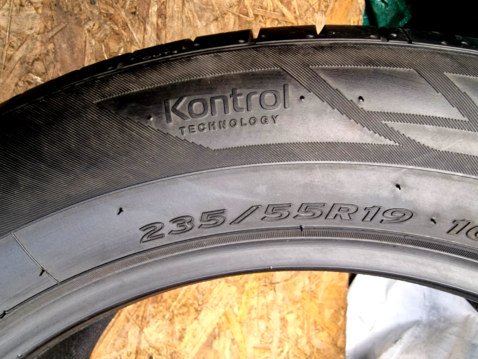 1 x 235 55 19 tyre 101V, HANKOOK Ventus Prime2 , New ,Dot 19 - Image 11