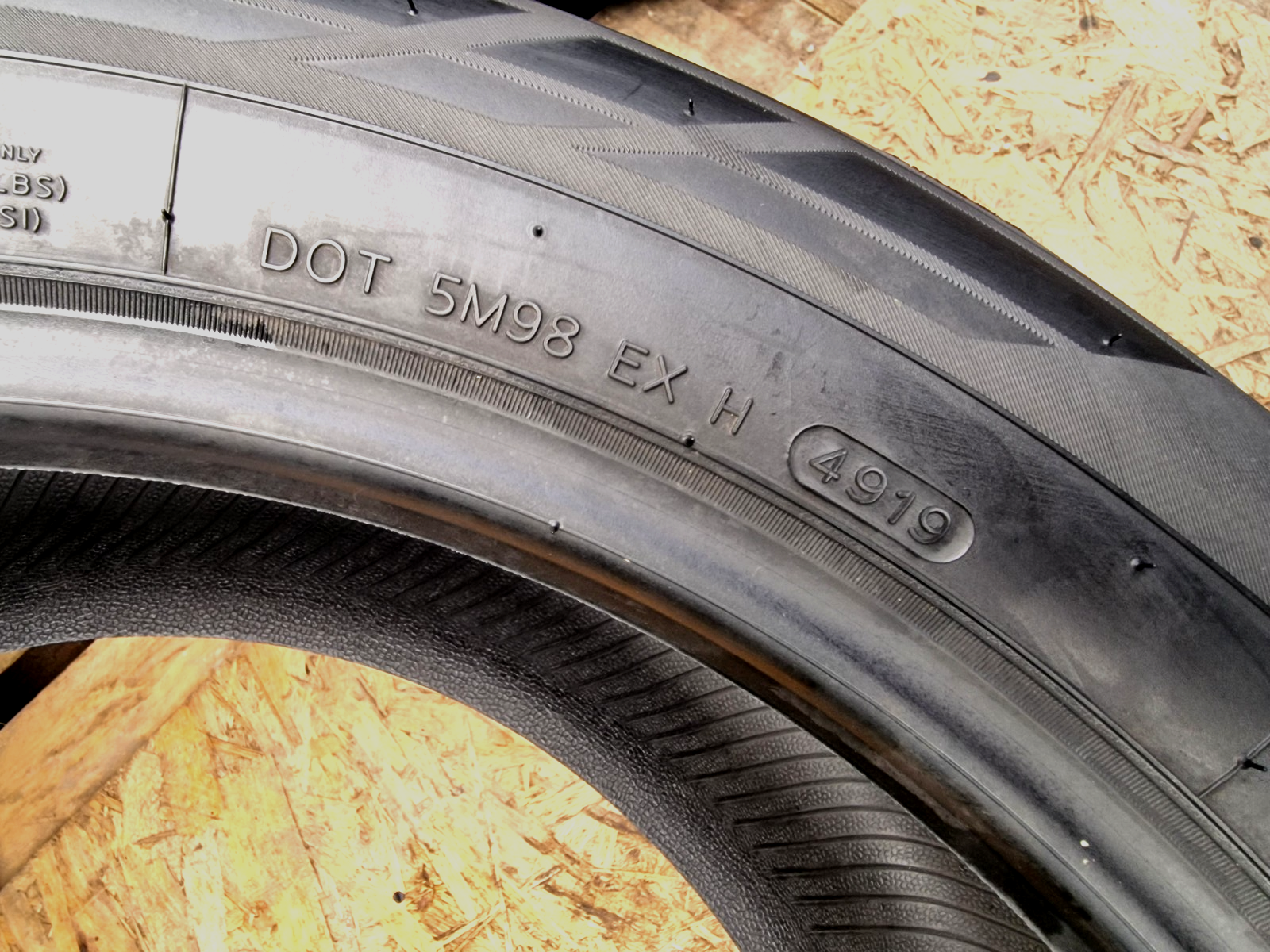 1 x 235 55 19 tyre 101V, HANKOOK Ventus Prime2 , New ,Dot 19 - Image 9