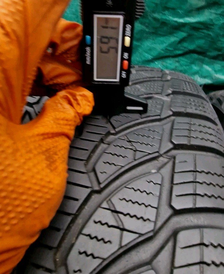 4 X 205 60 16 Tyres 92H ,BRIDGESTONE BLIZZAK LM-32, (MO) M+S - Image 13