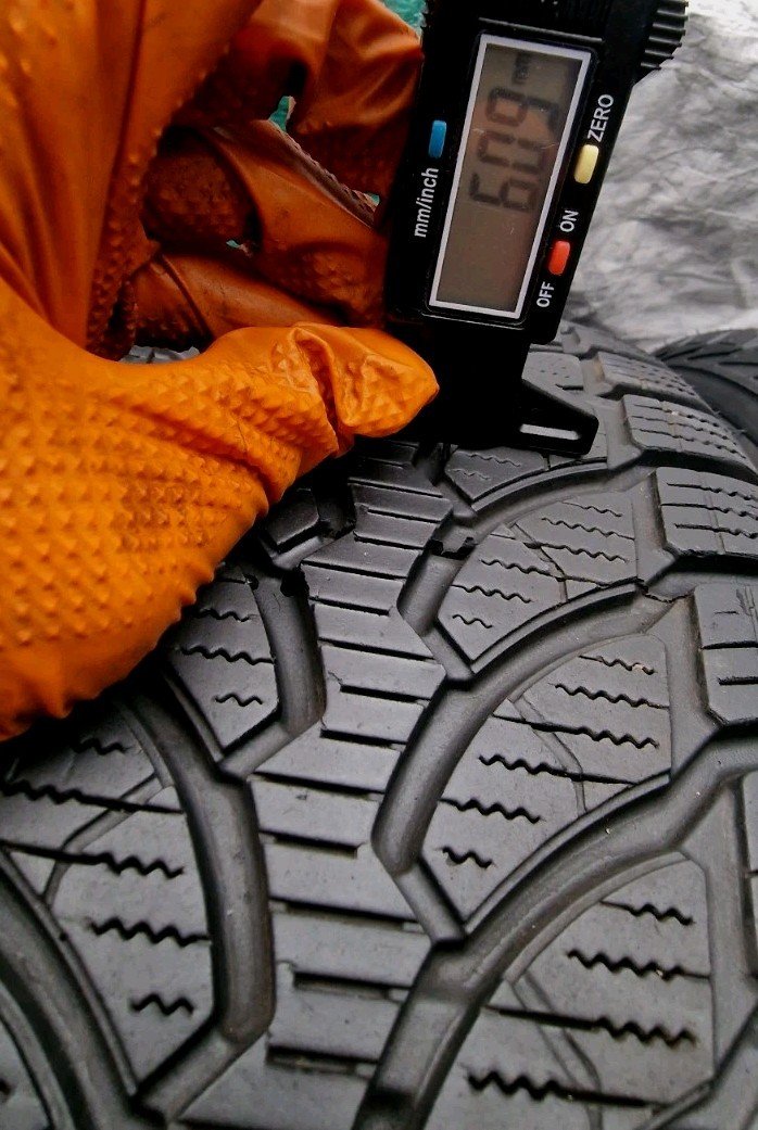 4 X 205 60 16 Tyres 92H ,BRIDGESTONE BLIZZAK LM-32, (MO) M+S - Image 16