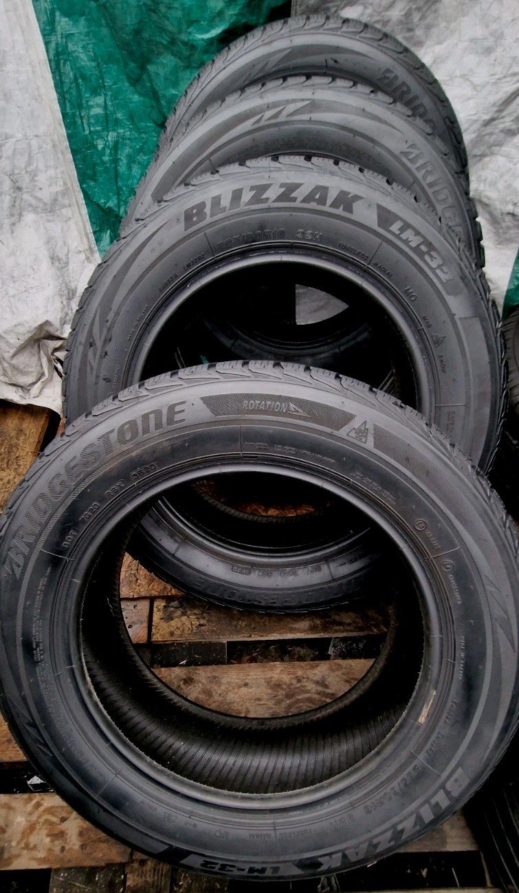 4 X 205 60 16 Tyres 92H ,BRIDGESTONE BLIZZAK LM-32, (MO) M+S - Image 6