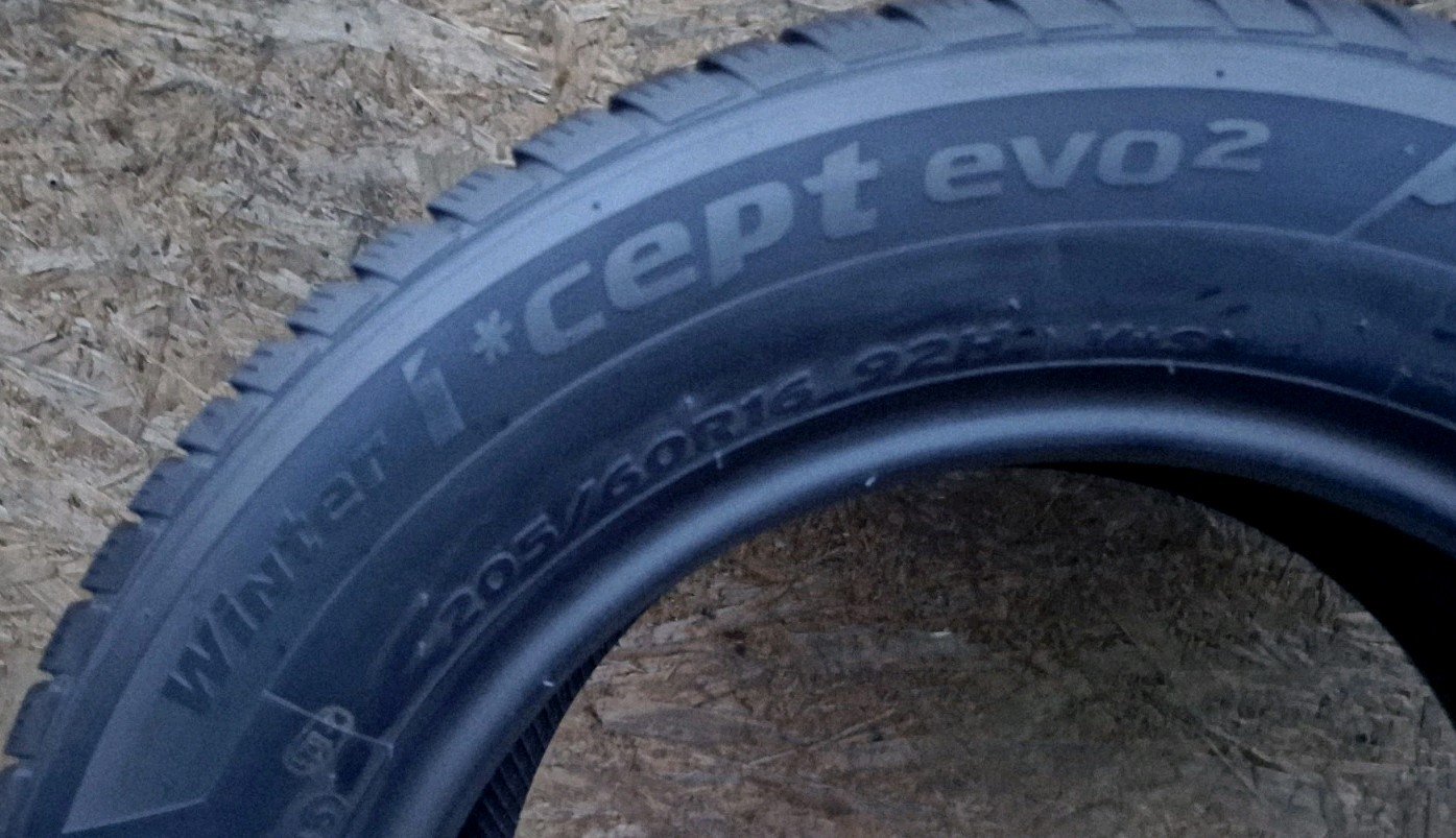 4 x 205 60 16 Tyres 92H HANKOOK 91H Winter i Cept evo2, M+S - Image 7